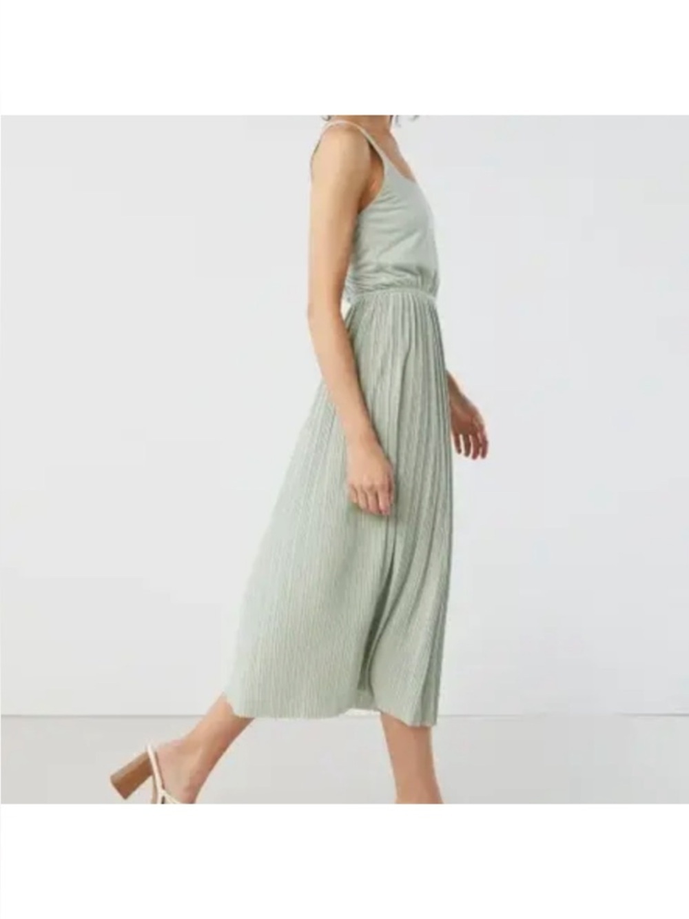 OAK + FORT Sage Green Pleated Midi Dress
